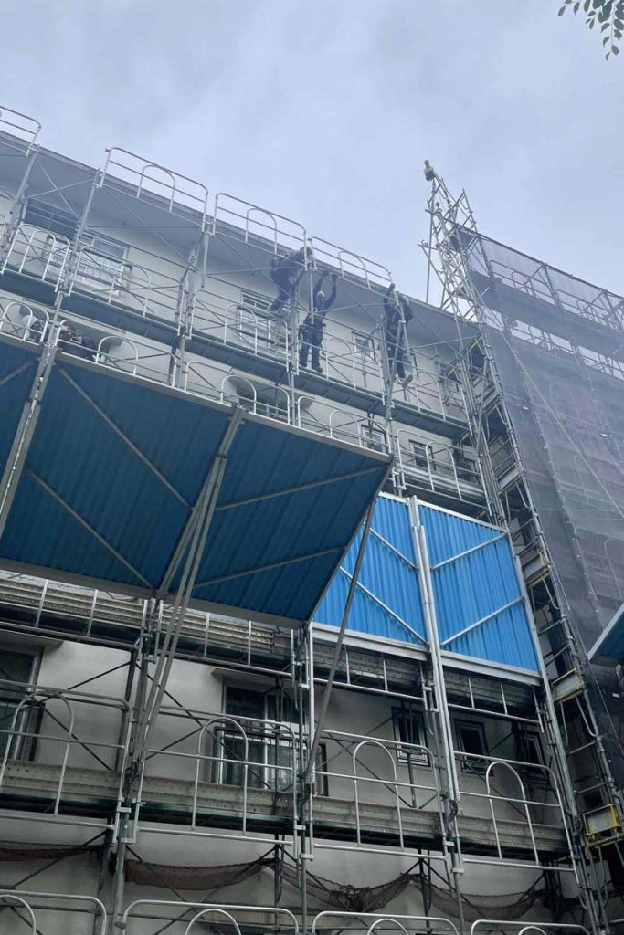 施工事例01_足場2